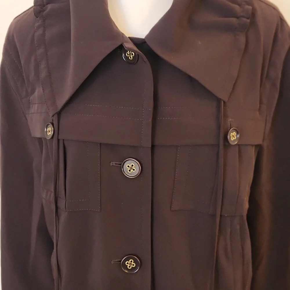 ST. JOHN two piece jacket and pants - Picture 3 of 12